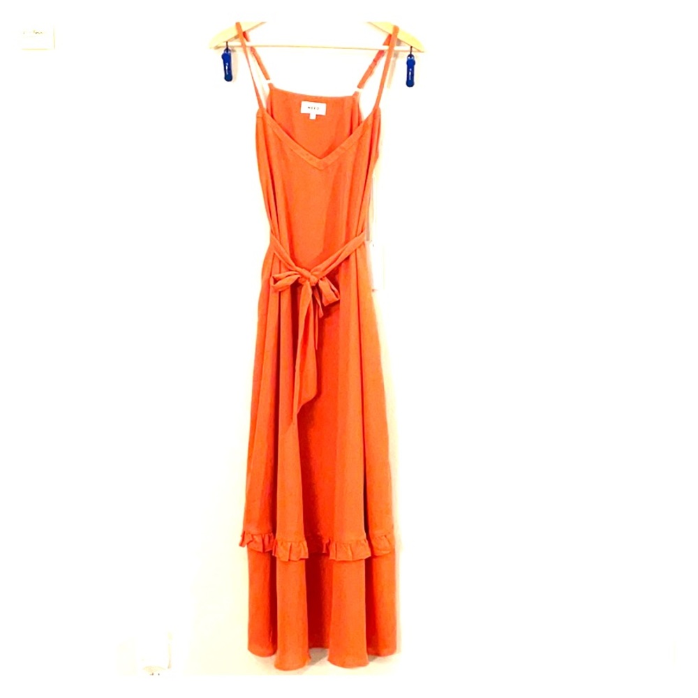 BEAUTIFUL SUMMER DRESS!!